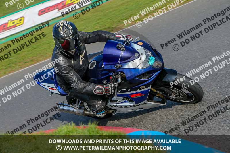 PJM Wedding Photography;enduro digital images;event digital images;eventdigitalimages;mallory park;mallory park photographs;mallory park trackday;mallory park trackday photographs;no limits trackdays;peter wileman photography;racing digital images;trackday digital images;trackday photos